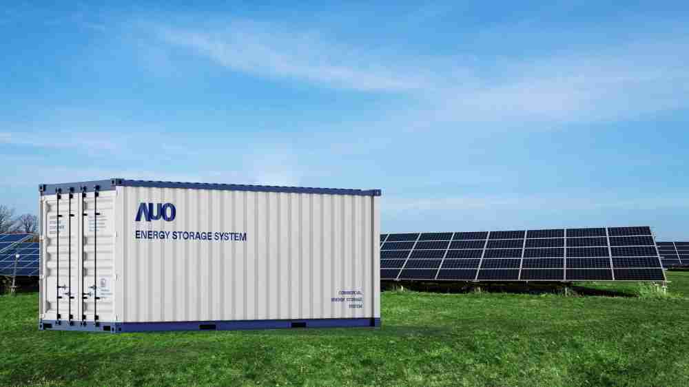 冰球突破透过AI数据管理，，，提供不同类型用户进行储能与能源管理，，达到再生能源管控调度成效